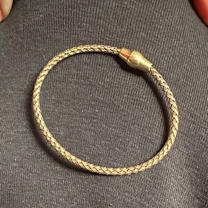 Classic Braided Gold-Tone Wire Bracelet Magnetic Closure Small